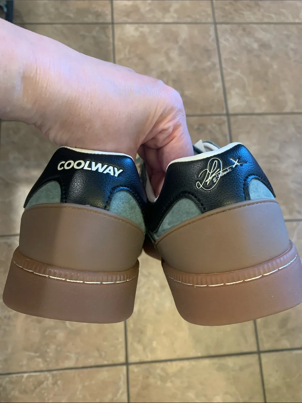 Coolways icon Stillknocks old school goal Suede sneakers